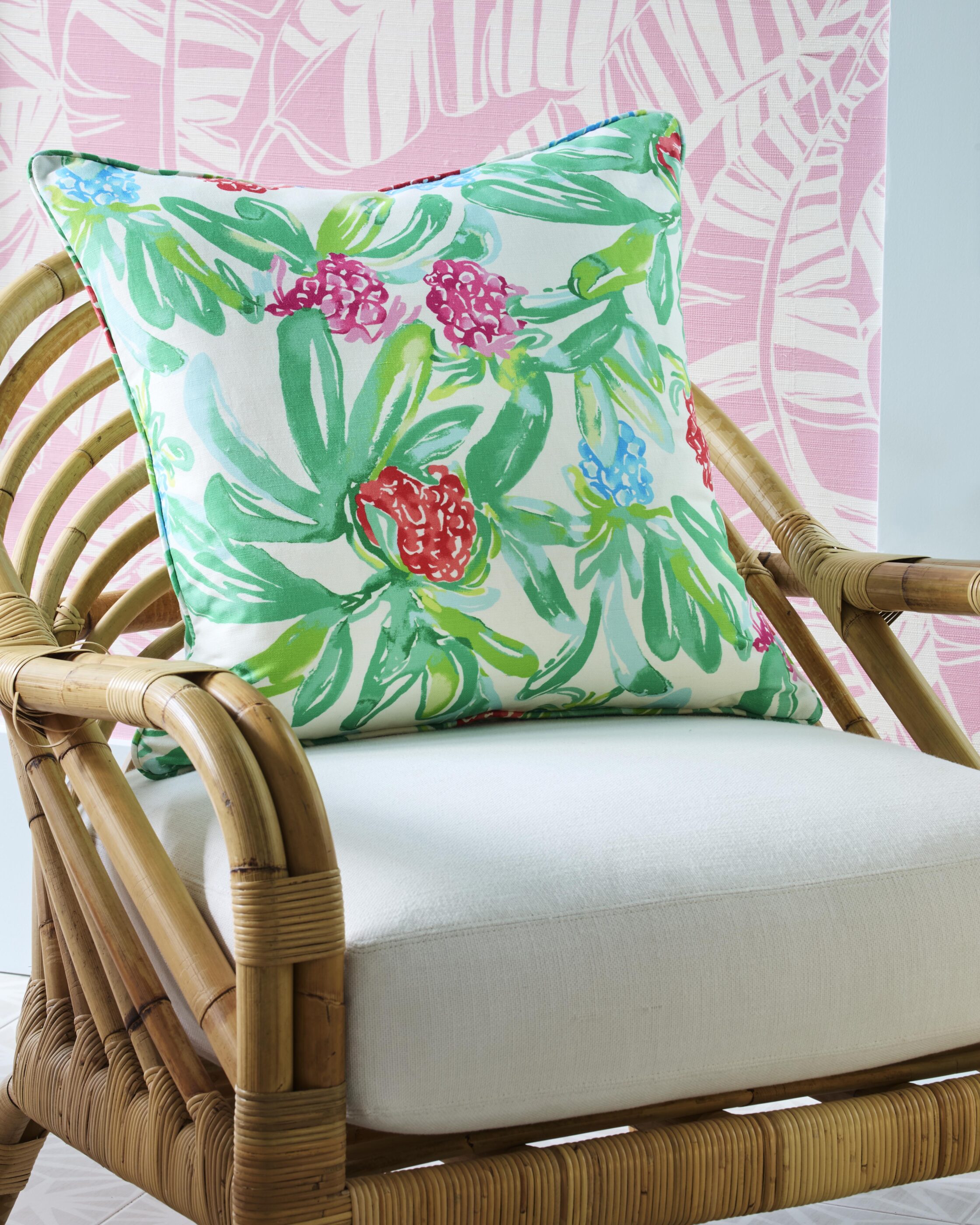 PINK UPHOLSTERY CUSTOM PILLOW LILLY PULITZER MEGAN MOLTEN SUMMER INTERIOR DESIGN